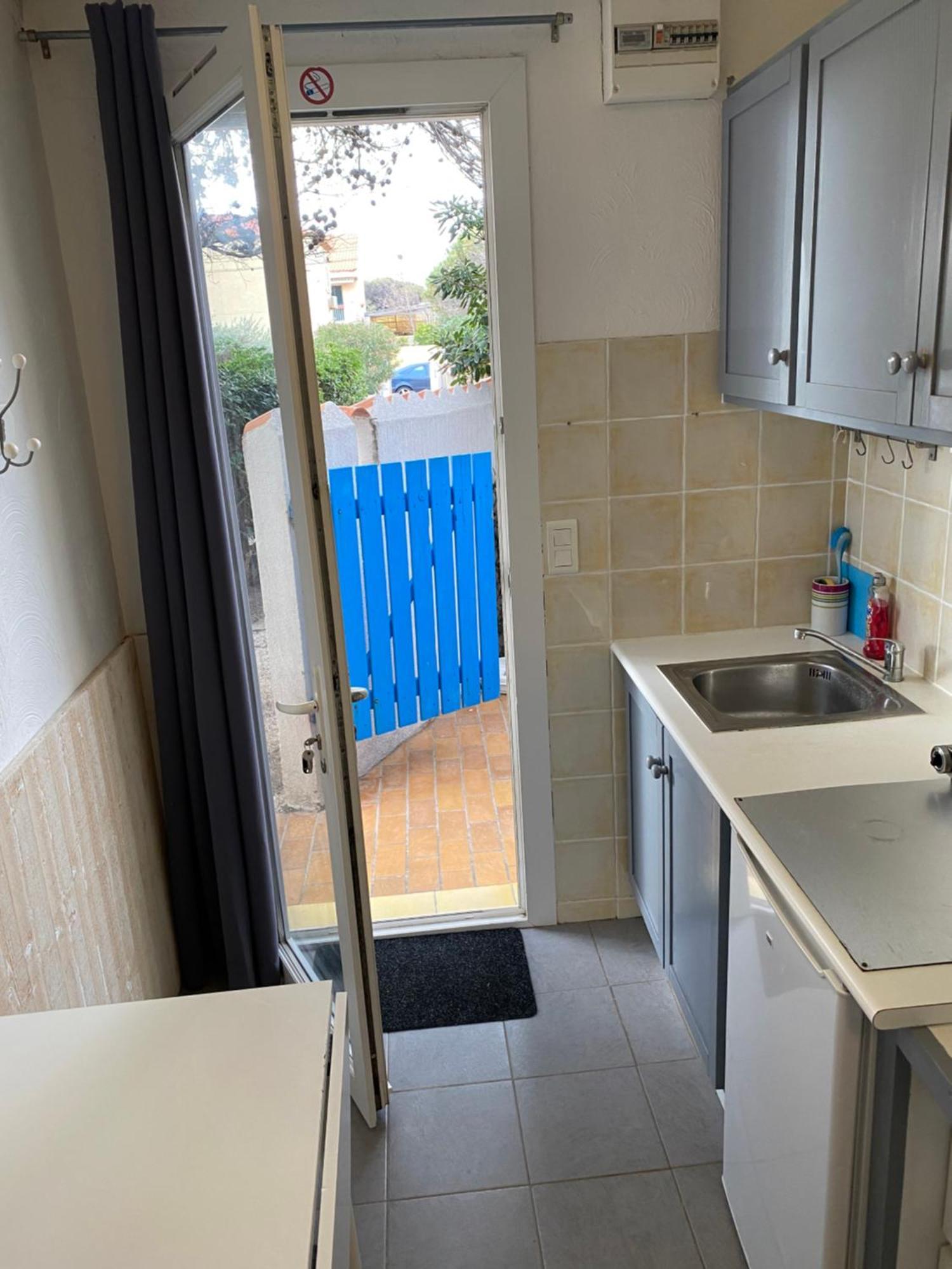 Apartament Hyeres Studio Les Pieds Dans L Eau Au Grand Sud Zewnętrze zdjęcie